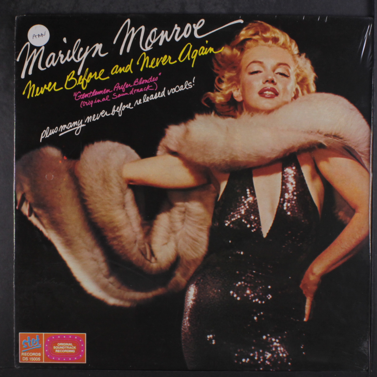 マリリン・モンロー　Never Before And Never Again MARILYN MONROE: never before & never again STET 12